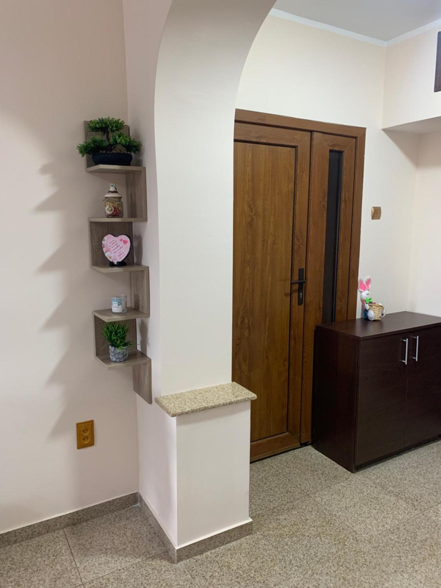 Minerva Ultracentral Apartment Craiova Luaran gambar