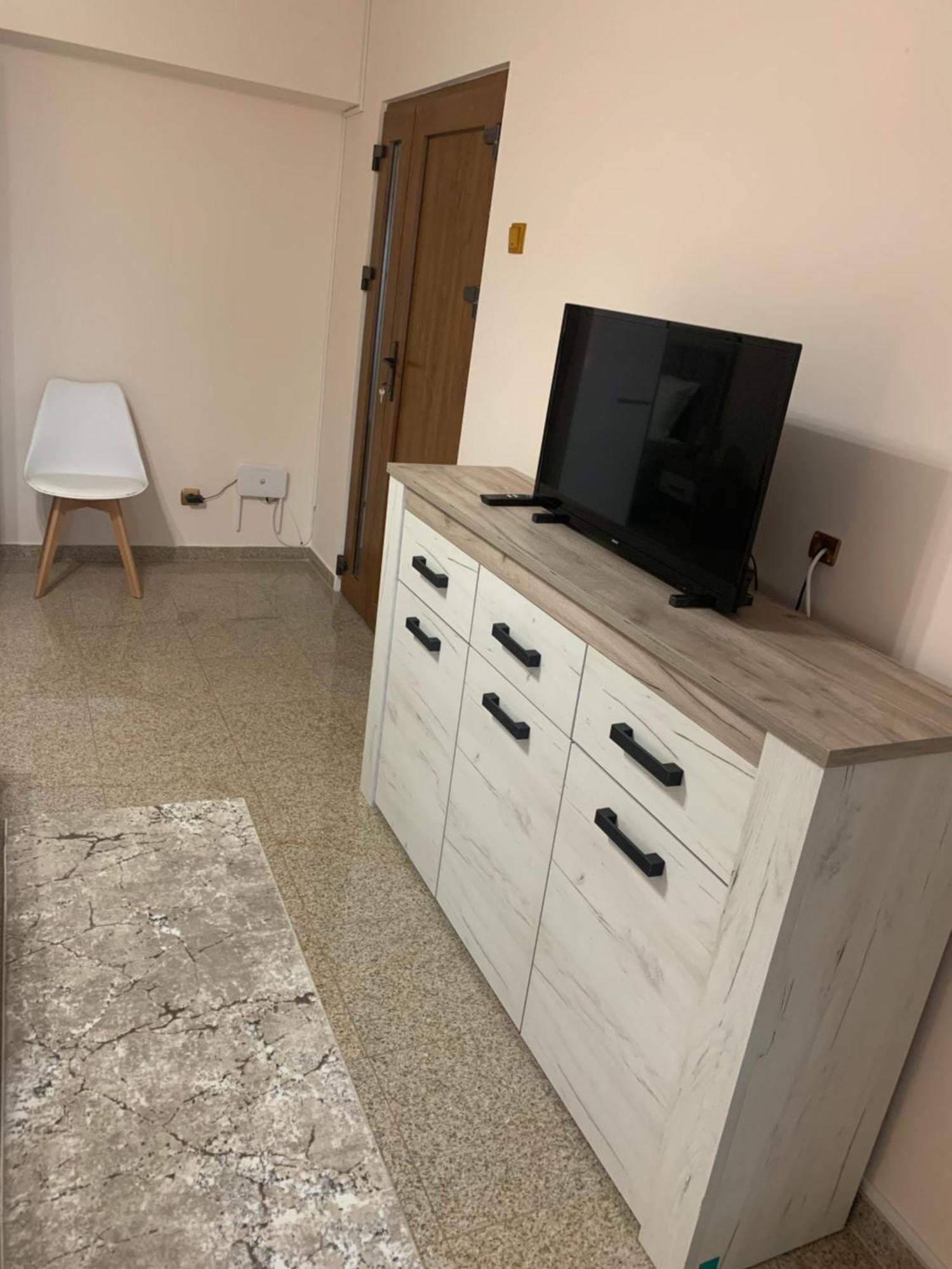 Minerva Ultracentral Apartment Craiova Luaran gambar