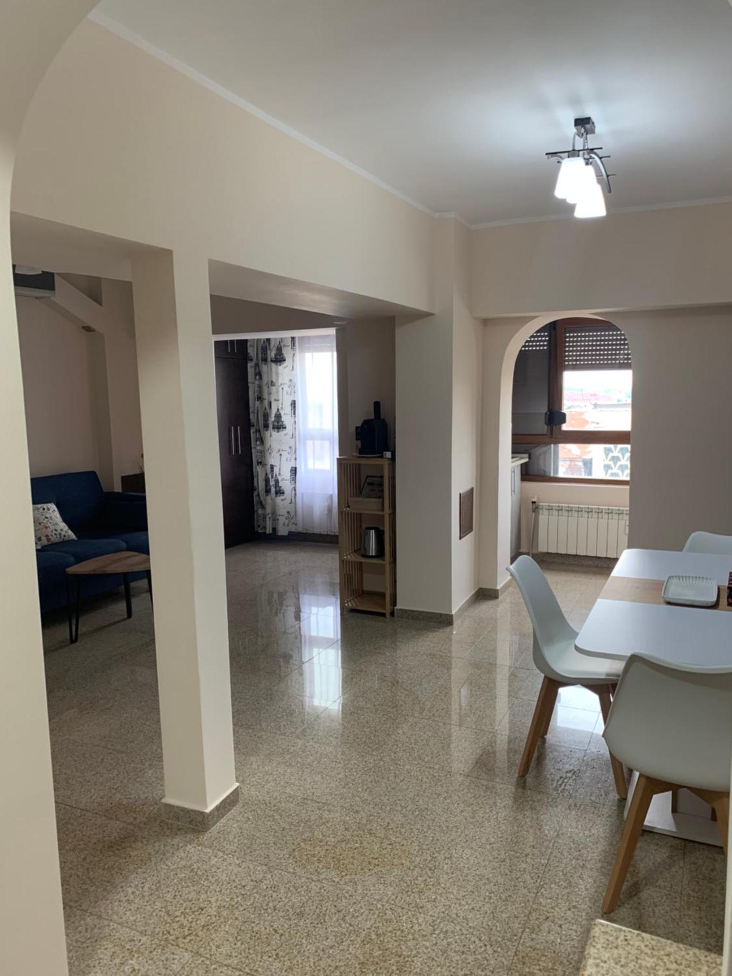 Minerva Ultracentral Apartment Craiova Luaran gambar