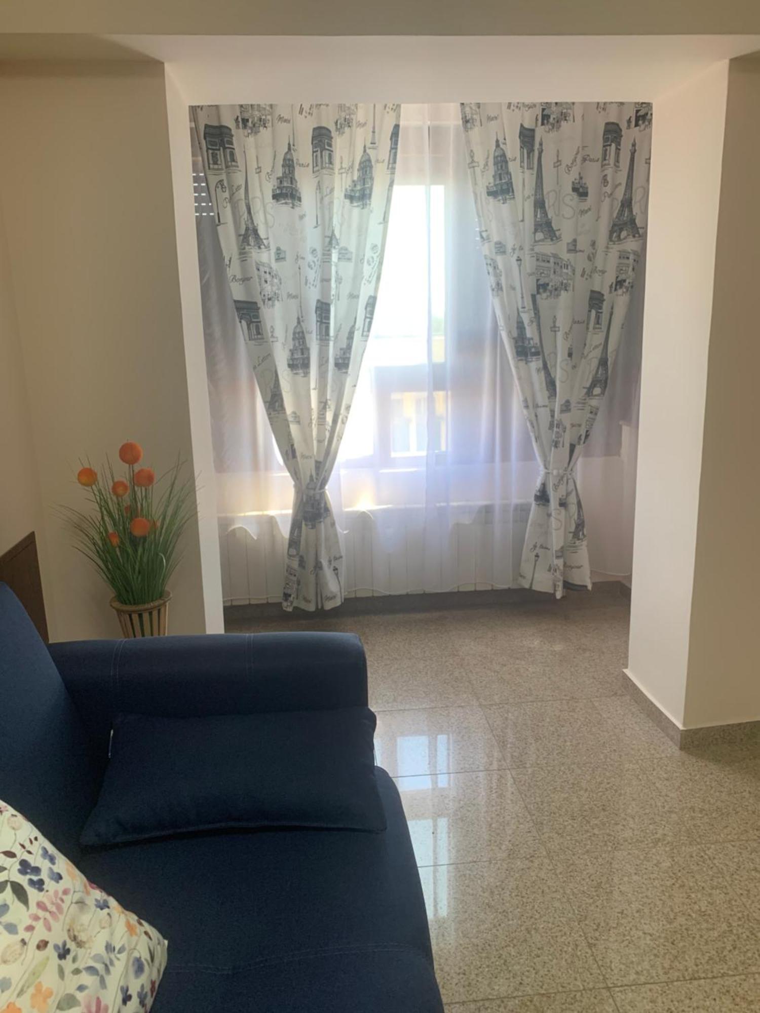Minerva Ultracentral Apartment Craiova Luaran gambar